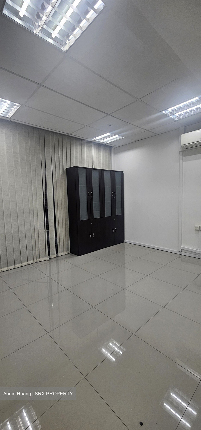 Primz Bizhub (D25), Office #554660841